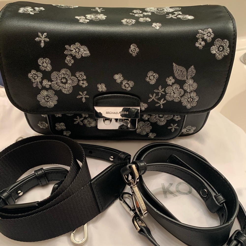 LIKE NEW BLACK Michael Kors Sloan Editor 2 Way Embroidered handbag-double straps